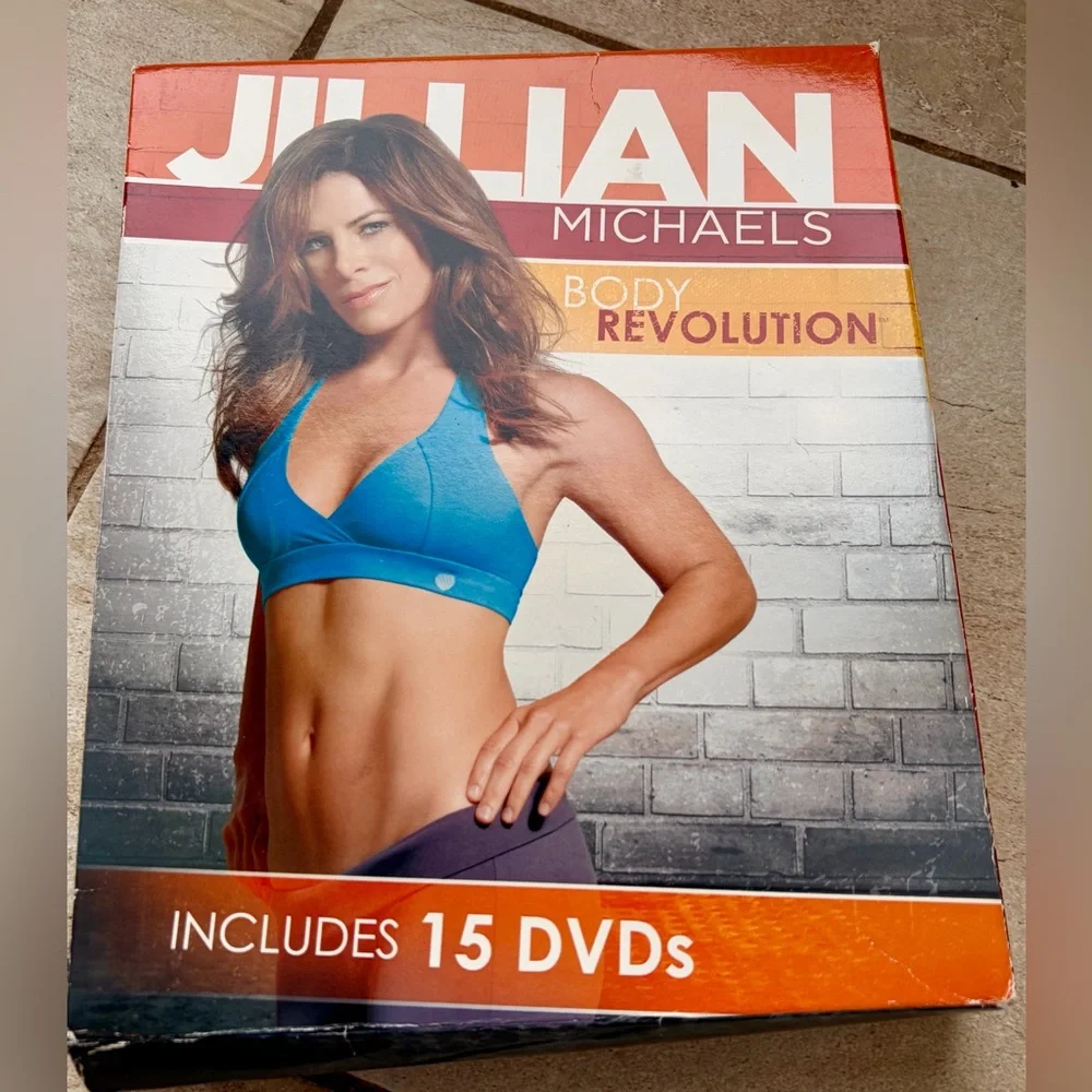 Jillian Michaels Body Revolution DVD Set - 15 DVDs. Nothing missing! - Picture 4 of 5